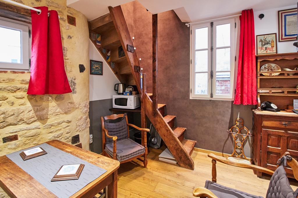 La Plus Petite Maison De France Bayeux Ruang foto